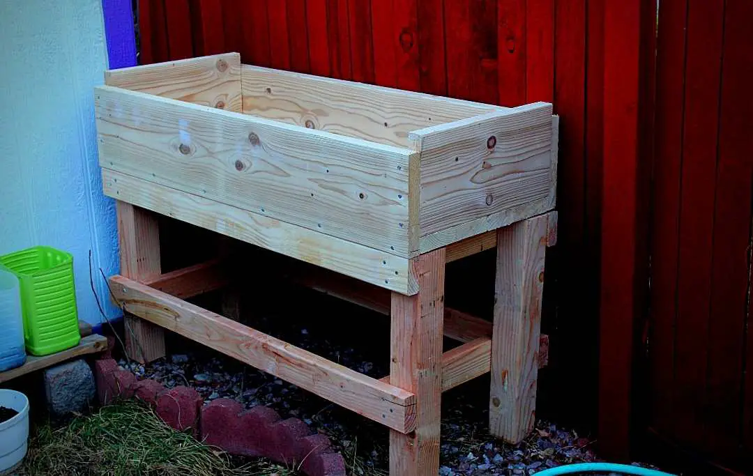 HOW TO BUILD A PLANTER BOX FOR VEGETABLES? Slick Garden